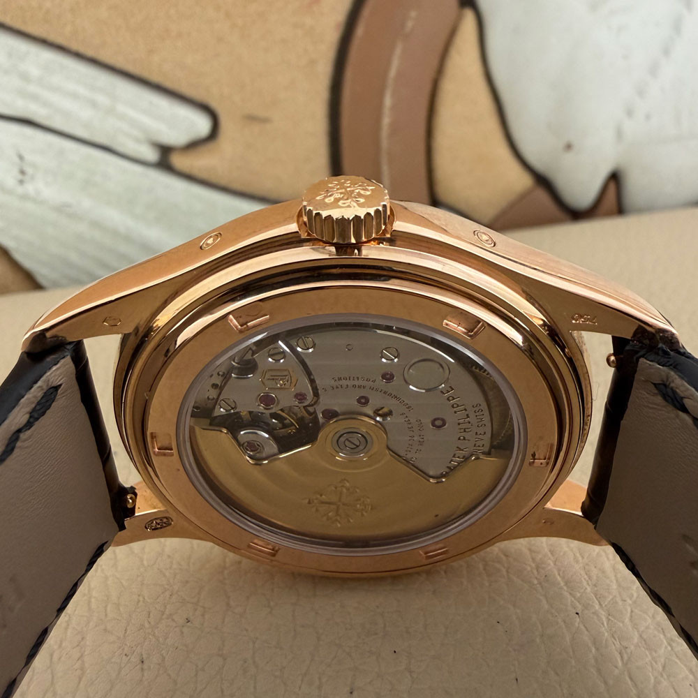 Patek Philippe Annual Calendar Exctract From the Archives 5146R 8