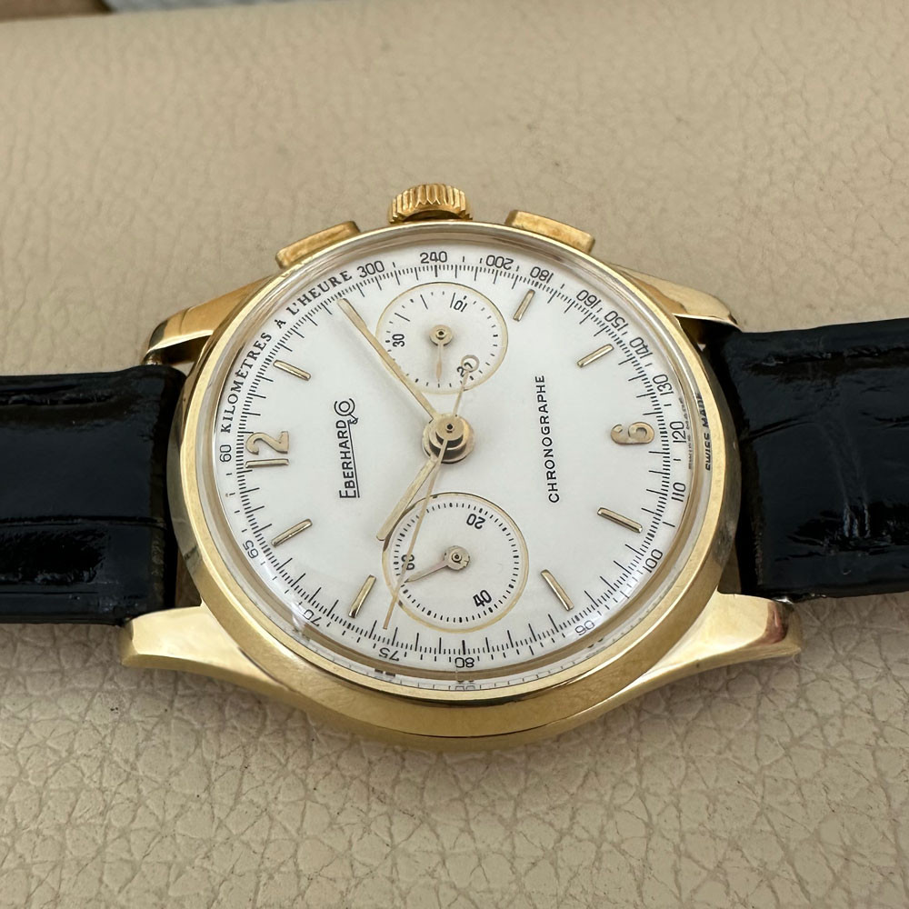 Eberhard & CO. Chronographe 30031 16