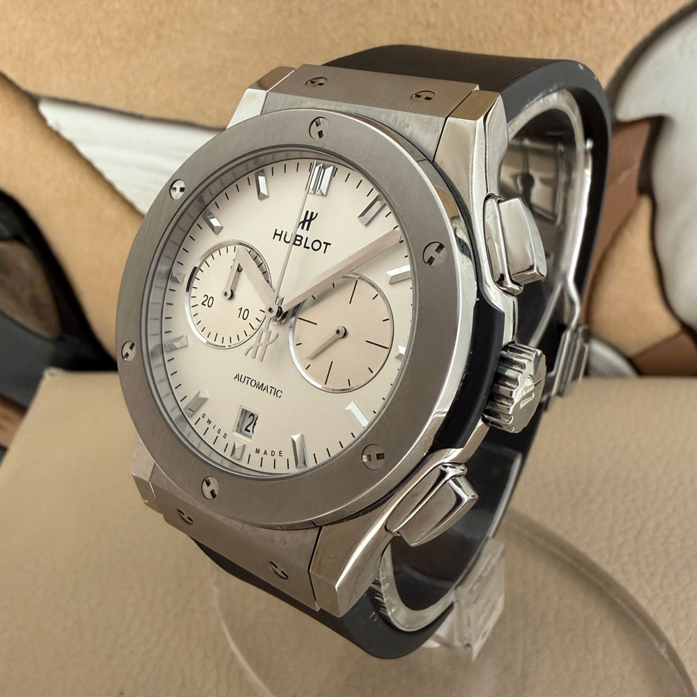 Hublot Classic Fusion  Chronograph 541.NX.2611.RX 2