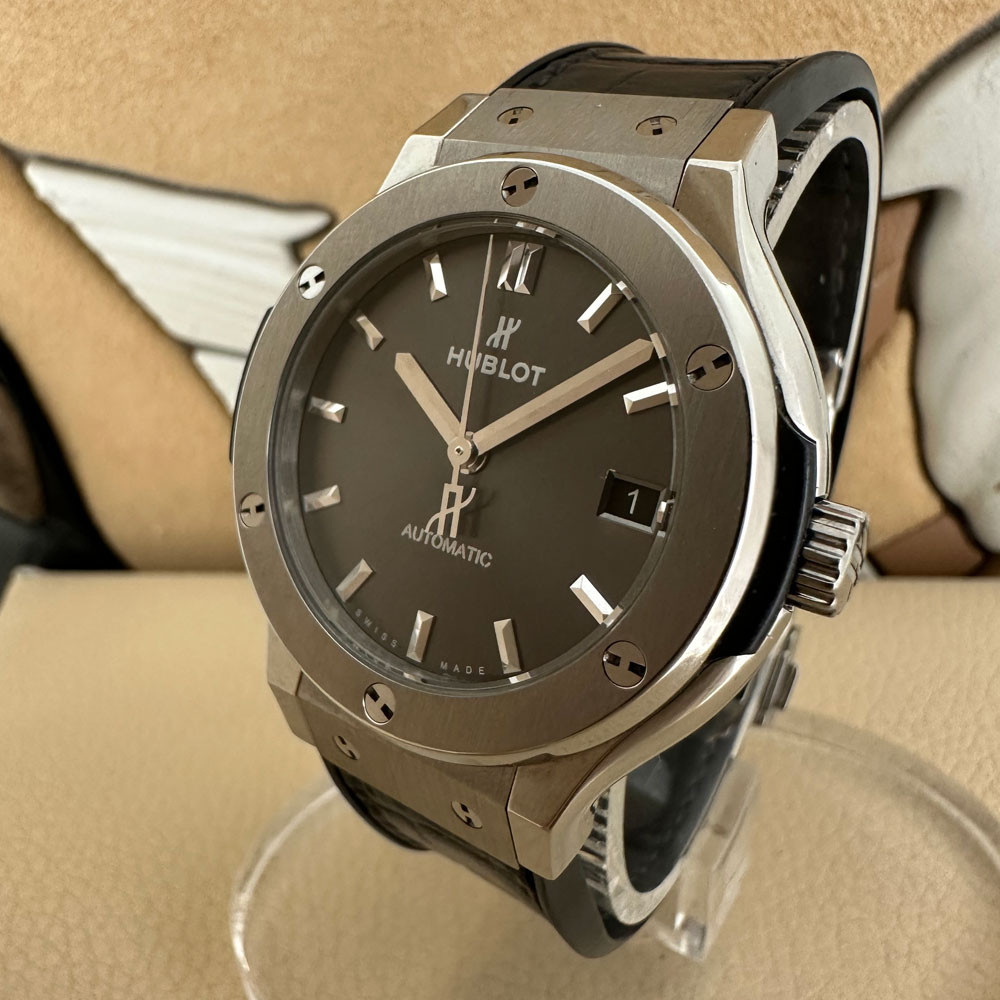 Hublot Classic Fusion  Racing Grey 565.NX.7071.LR 2