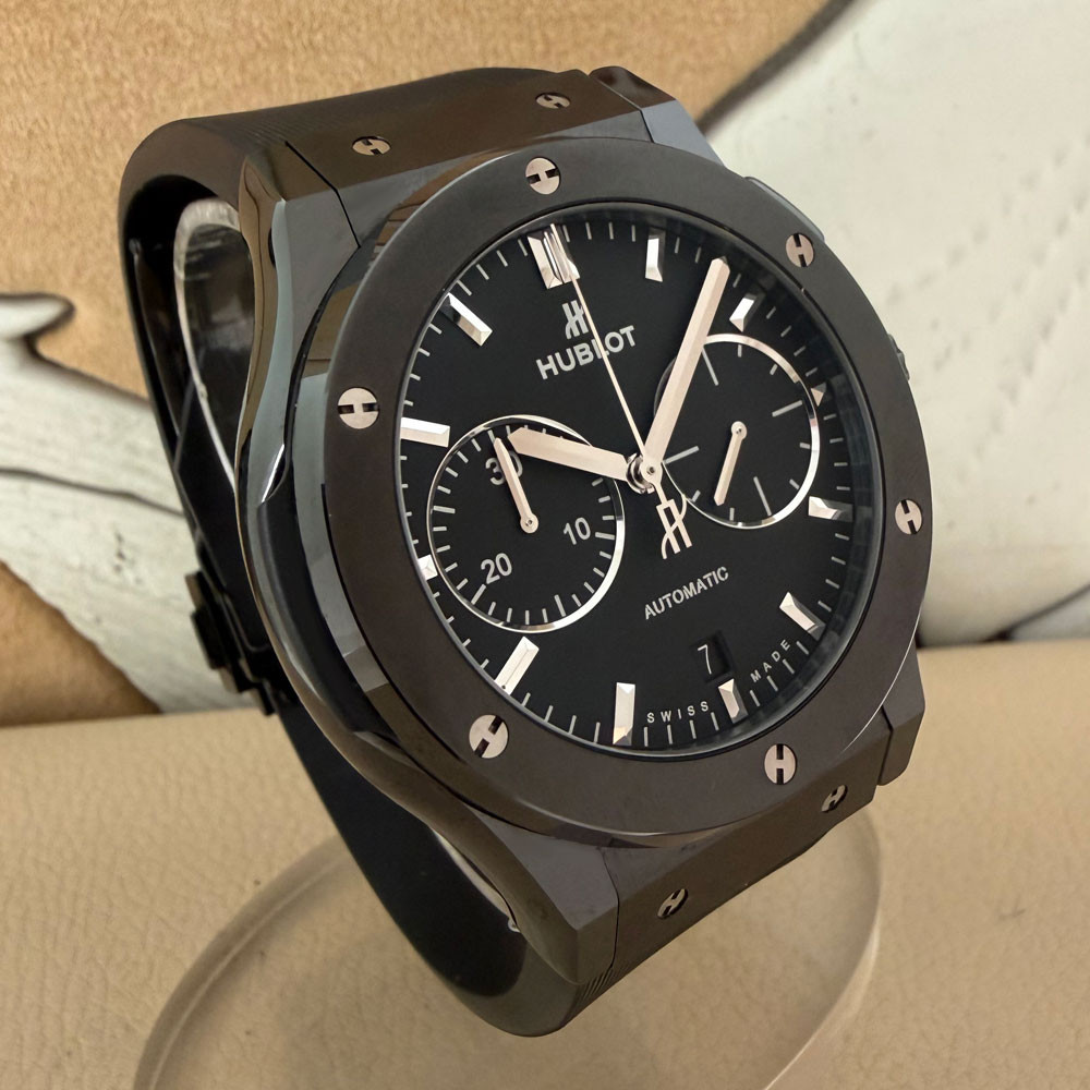 Hublot CLASSIC FUSION CHRONOGRAPH BLACK MAGIC 521.CM.1171.RX 3