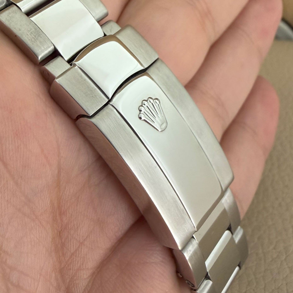 Rolex Date Diamond Dial 115210 9