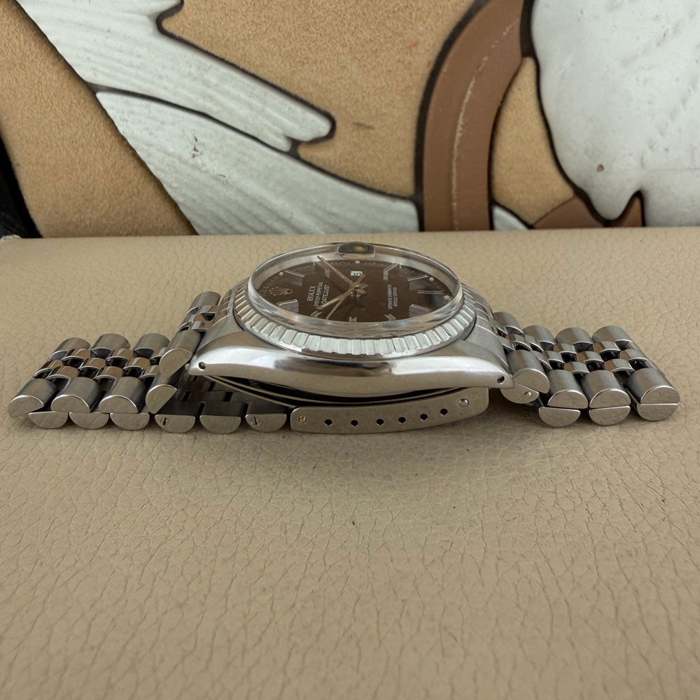 Rolex Datejust Black Dial 16030 11