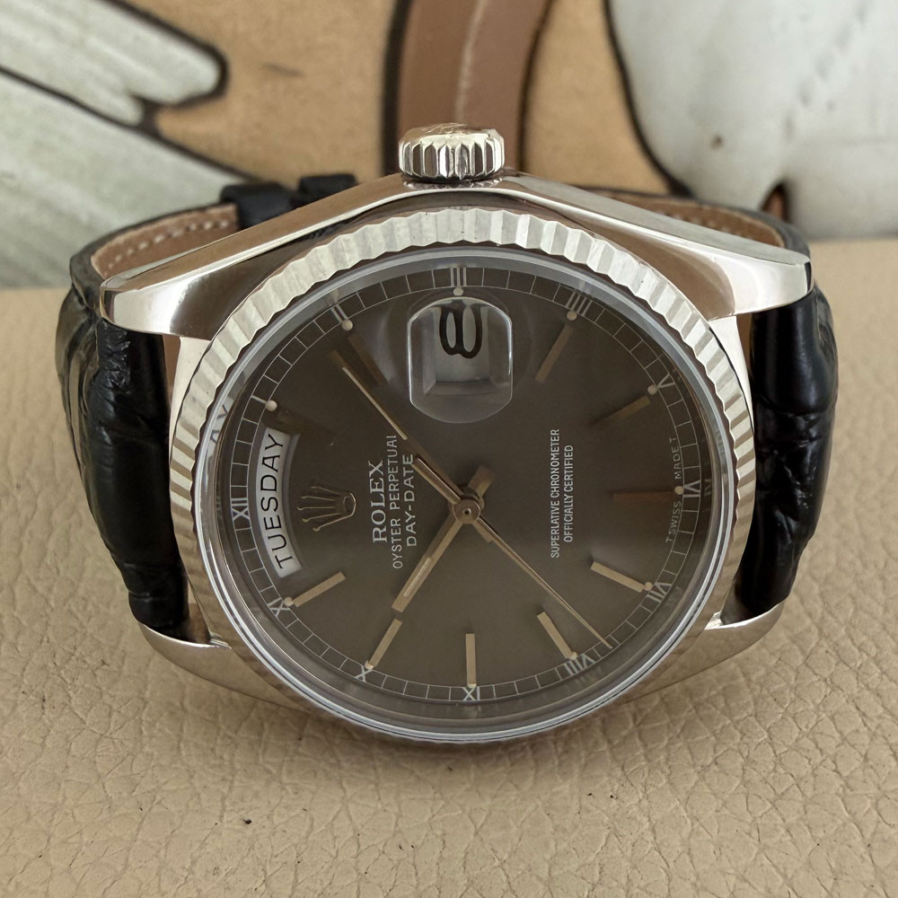Rolex Day-Date 18039 6