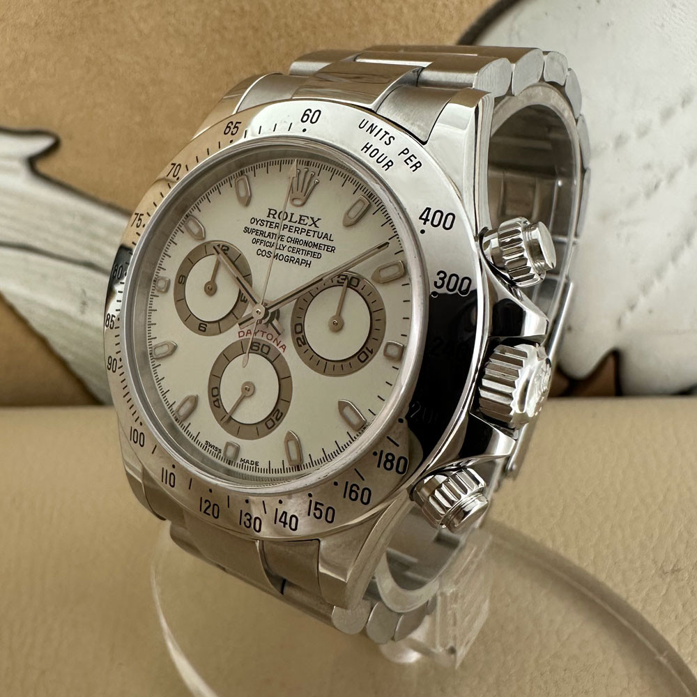 Rolex Daytona Slightly Cream Panna Dial 116520 2