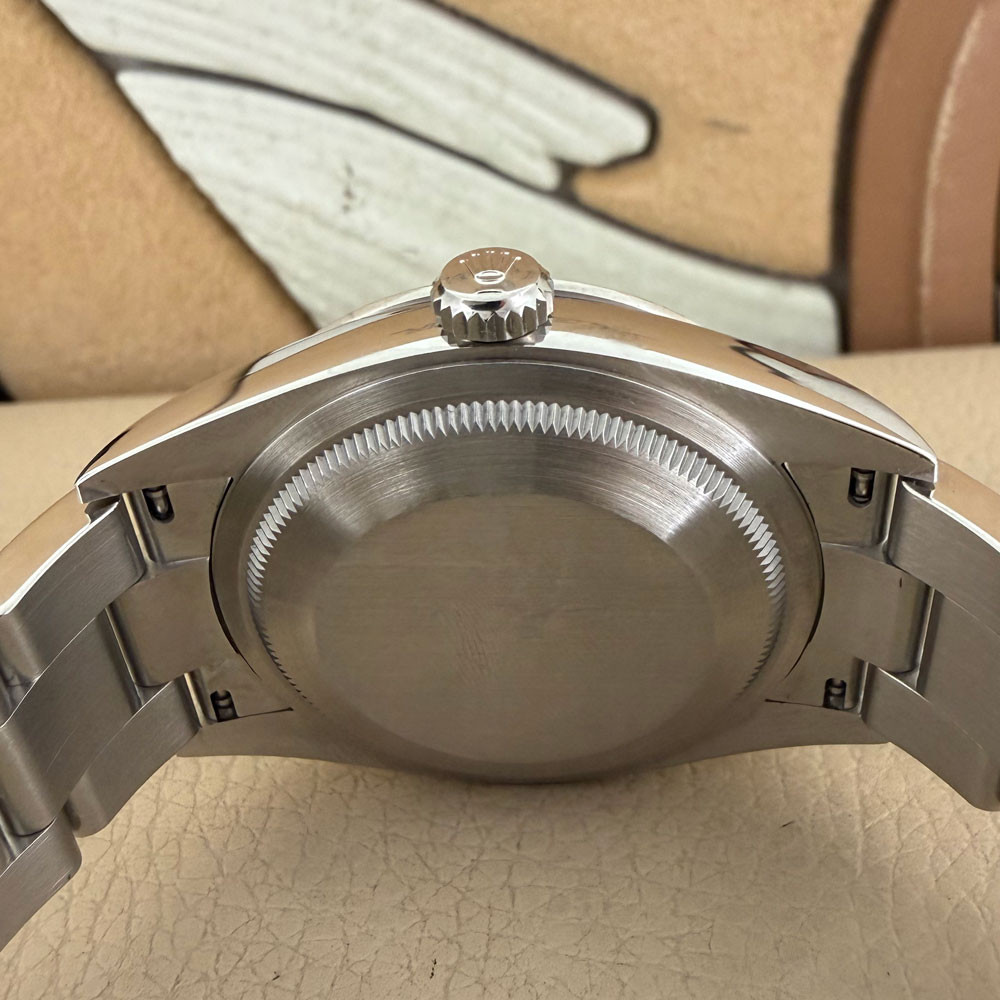Rolex Explorer 124270 9