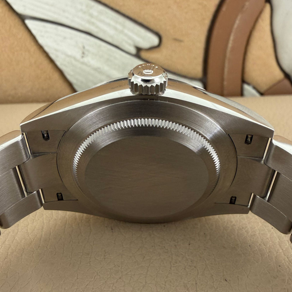 Rolex Explorer 224270 8