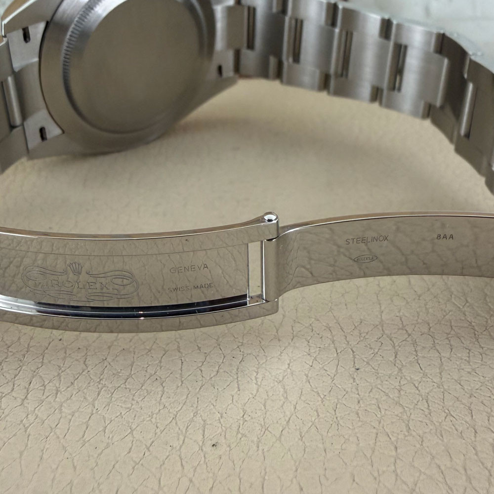 Rolex Explorer 224270 11