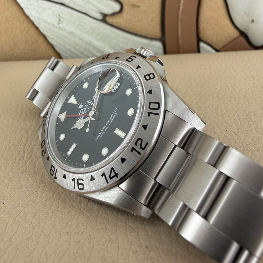 Rolex Explorer II 16570 14