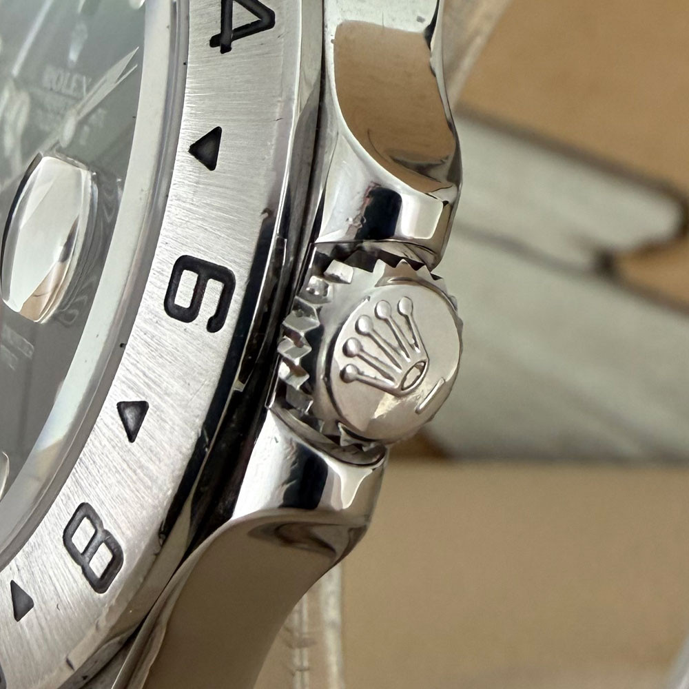 Rolex Explorer II Bracciale SEL 16570 4