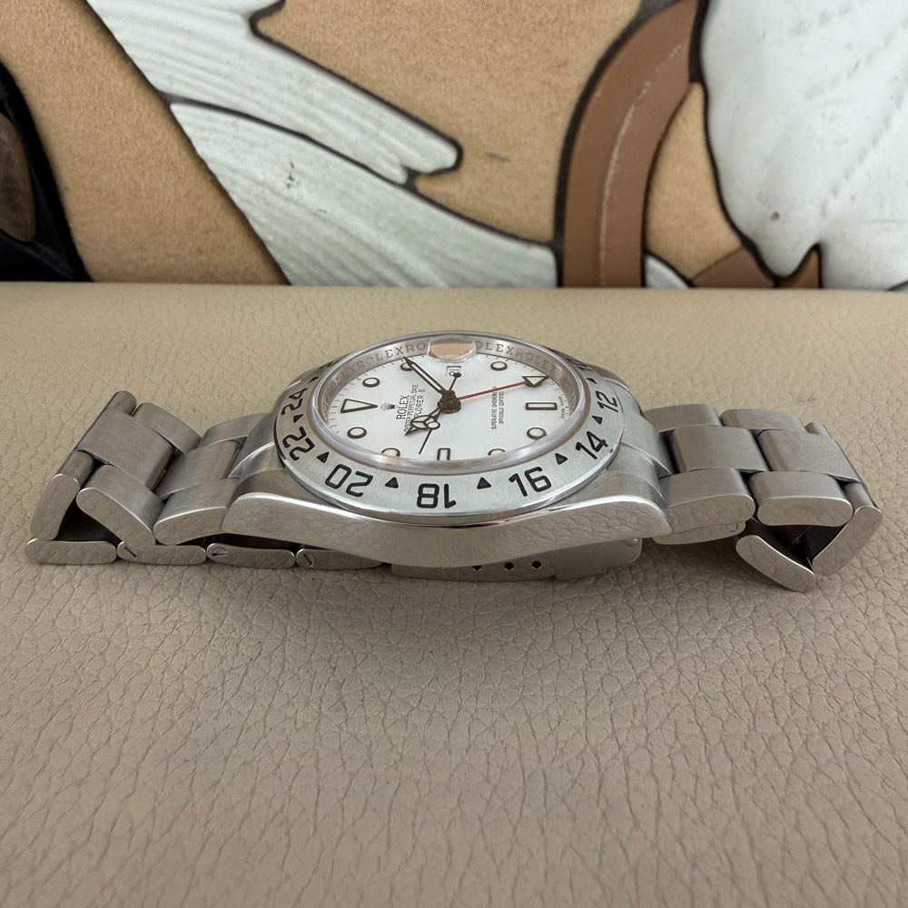 Rolex Explorer II Polar 3186 16570 11