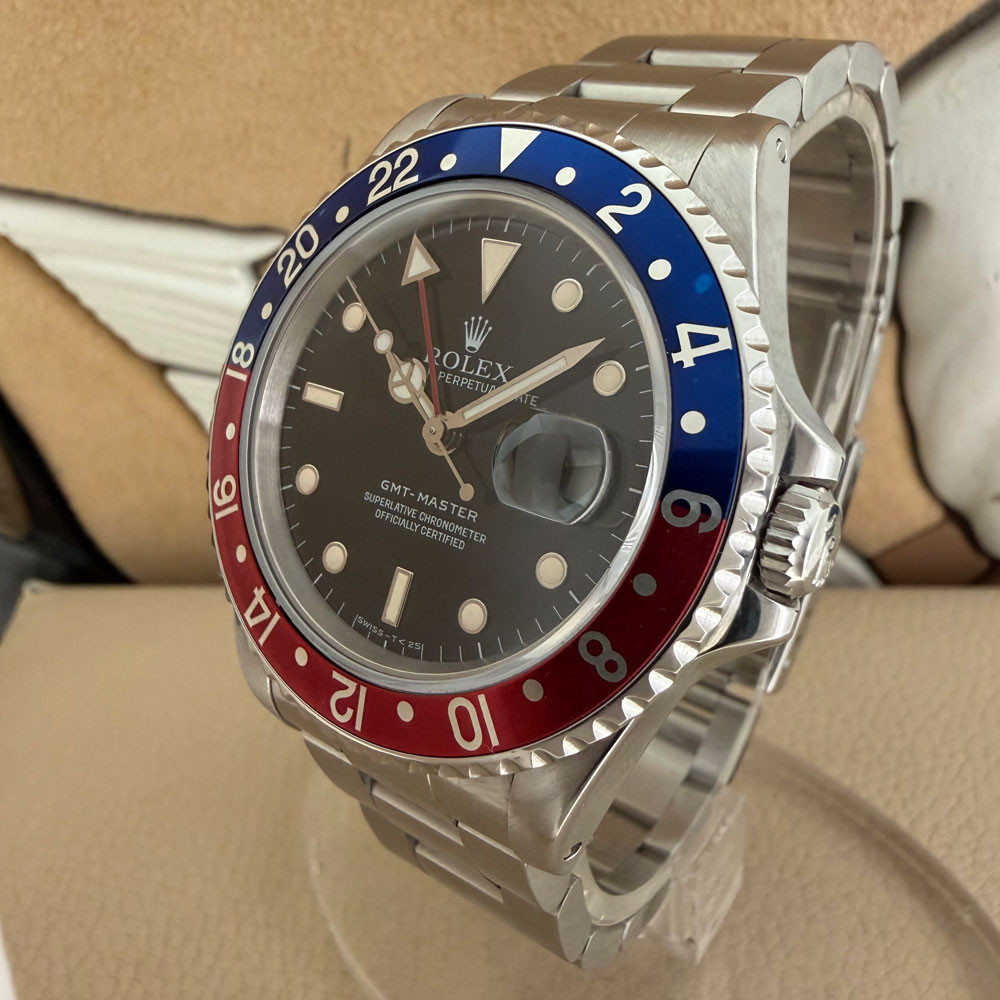 Rolex GMT-Master Pepsi 16700 2
