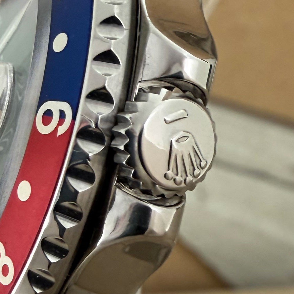 Rolex GMT-Master Pepsi 16700 4