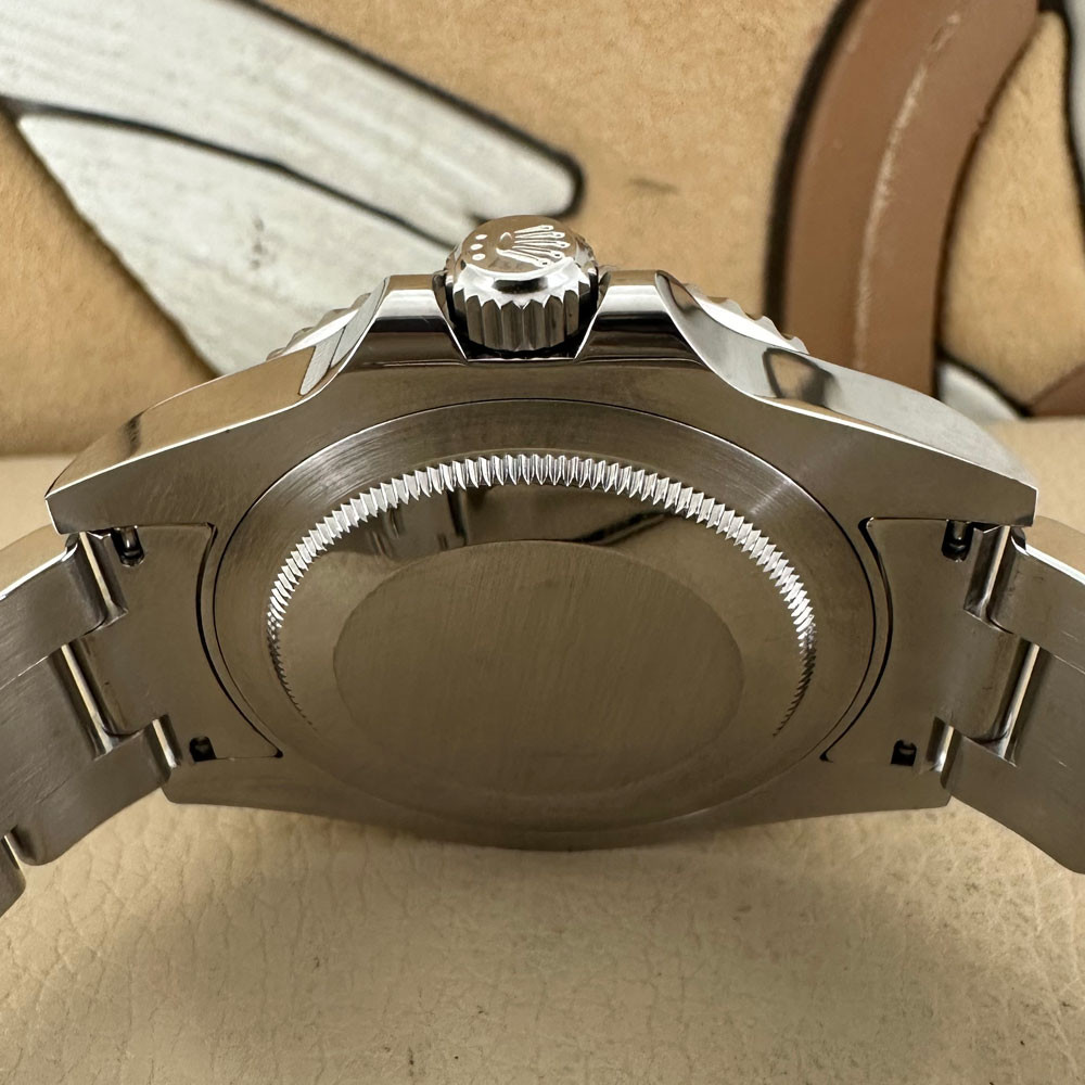 Rolex GMT-Master II 116710LN 9