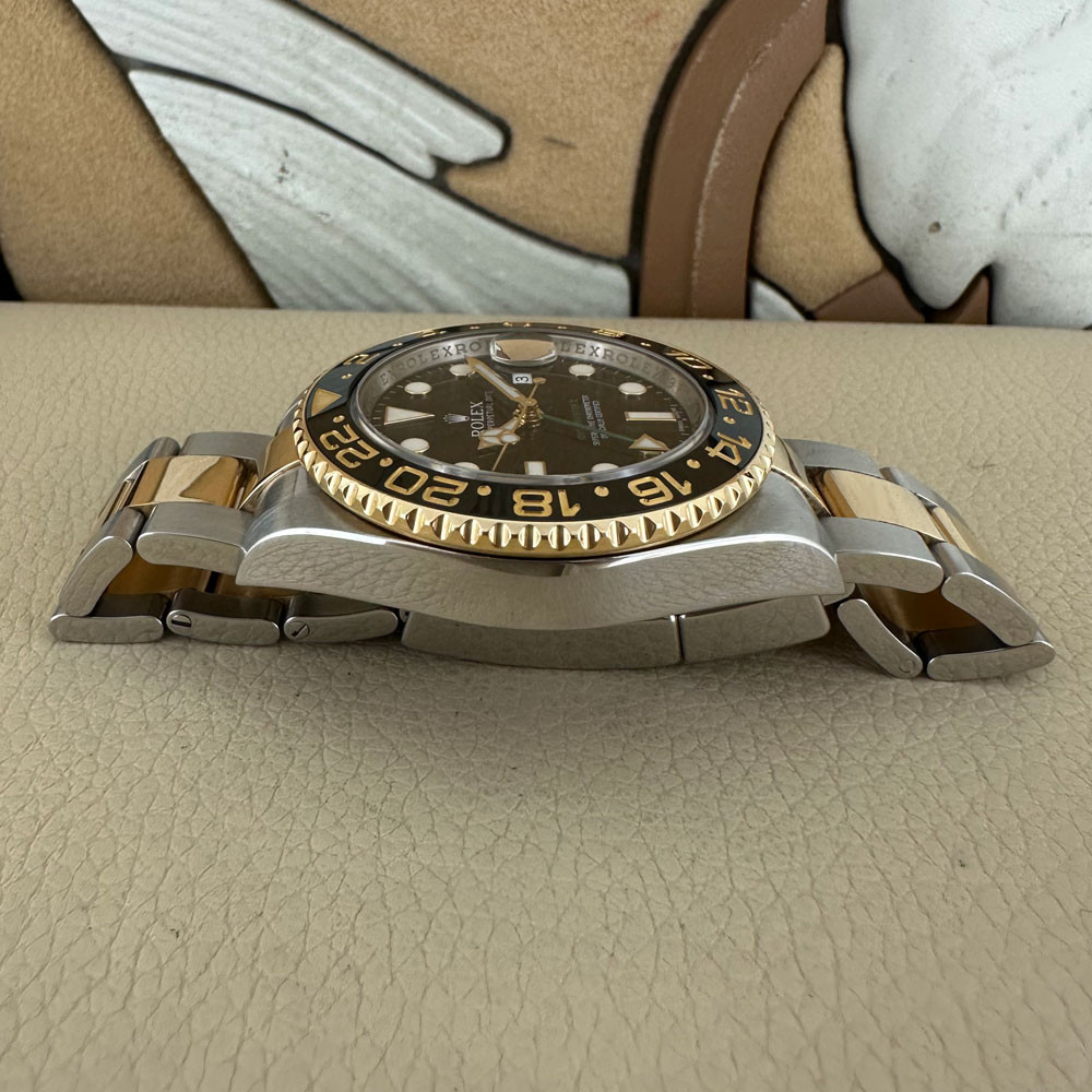 Rolex GMT-Master II 116713LN 12