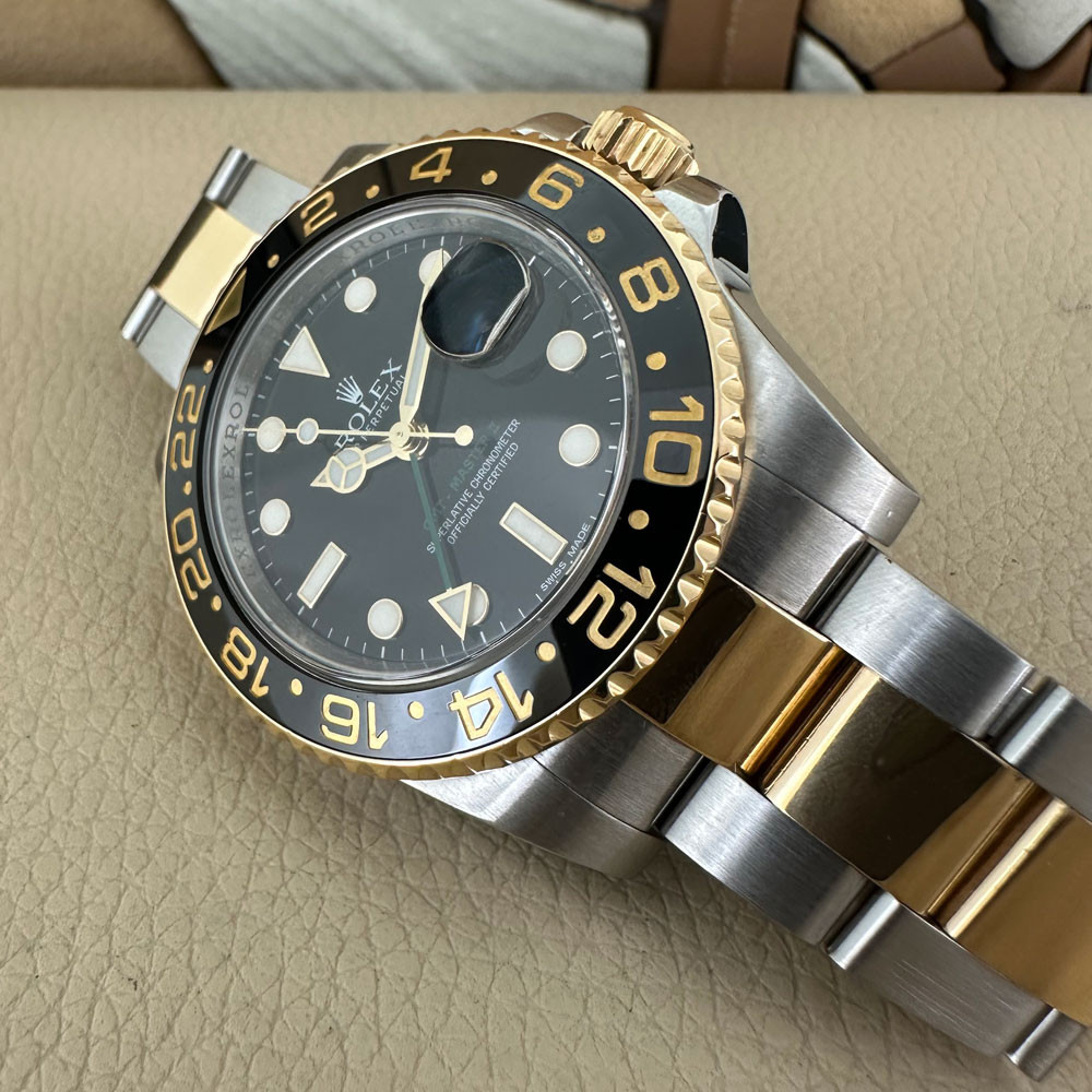 Rolex GMT-Master II 116713LN 14
