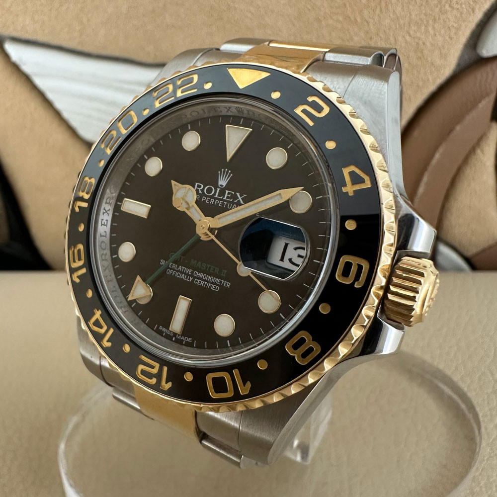 Rolex GMT-Master II 116713LN 2