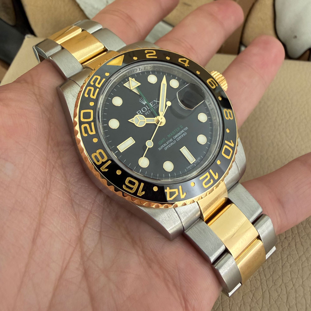 Rolex GMT-Master II 116713LN 10