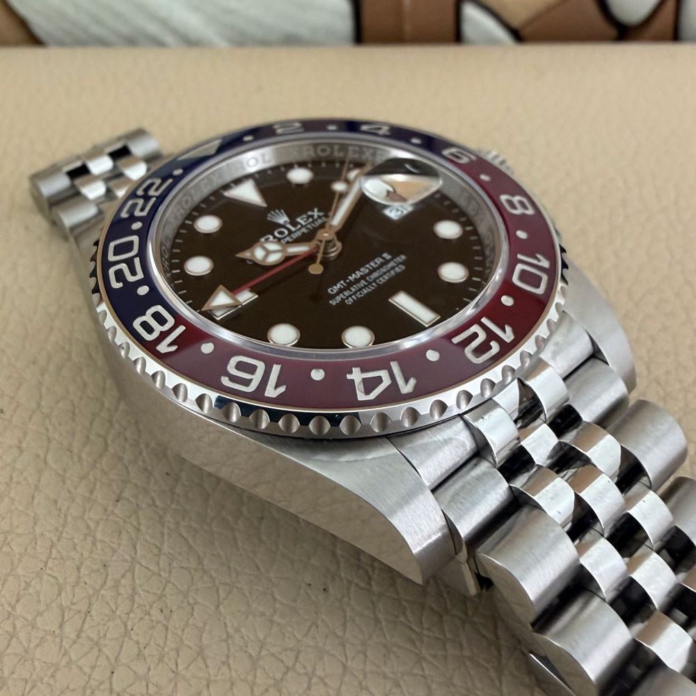 Rolex GMT-Master II Pepsi 126710BLRO 13