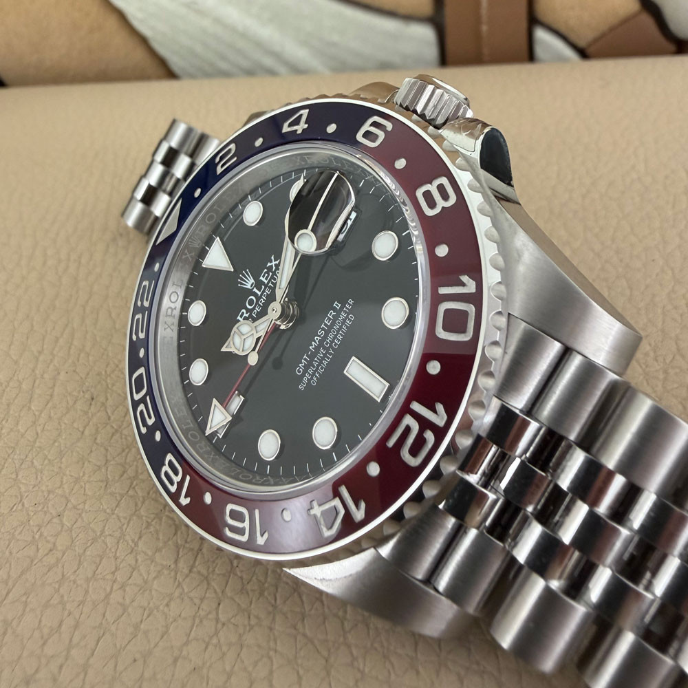 Rolex GMT-Master II Pepsi 126710BLRO 14