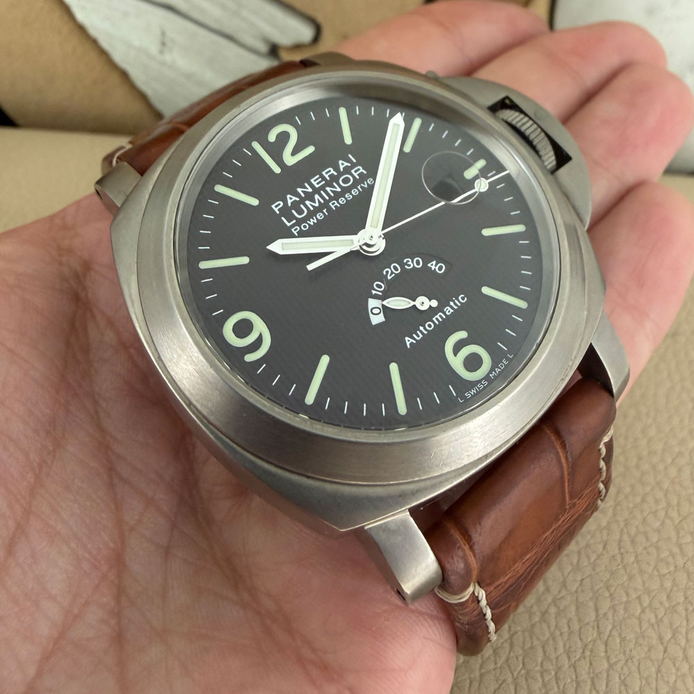 Panerai Luminor Power Reserve PAM00057 10