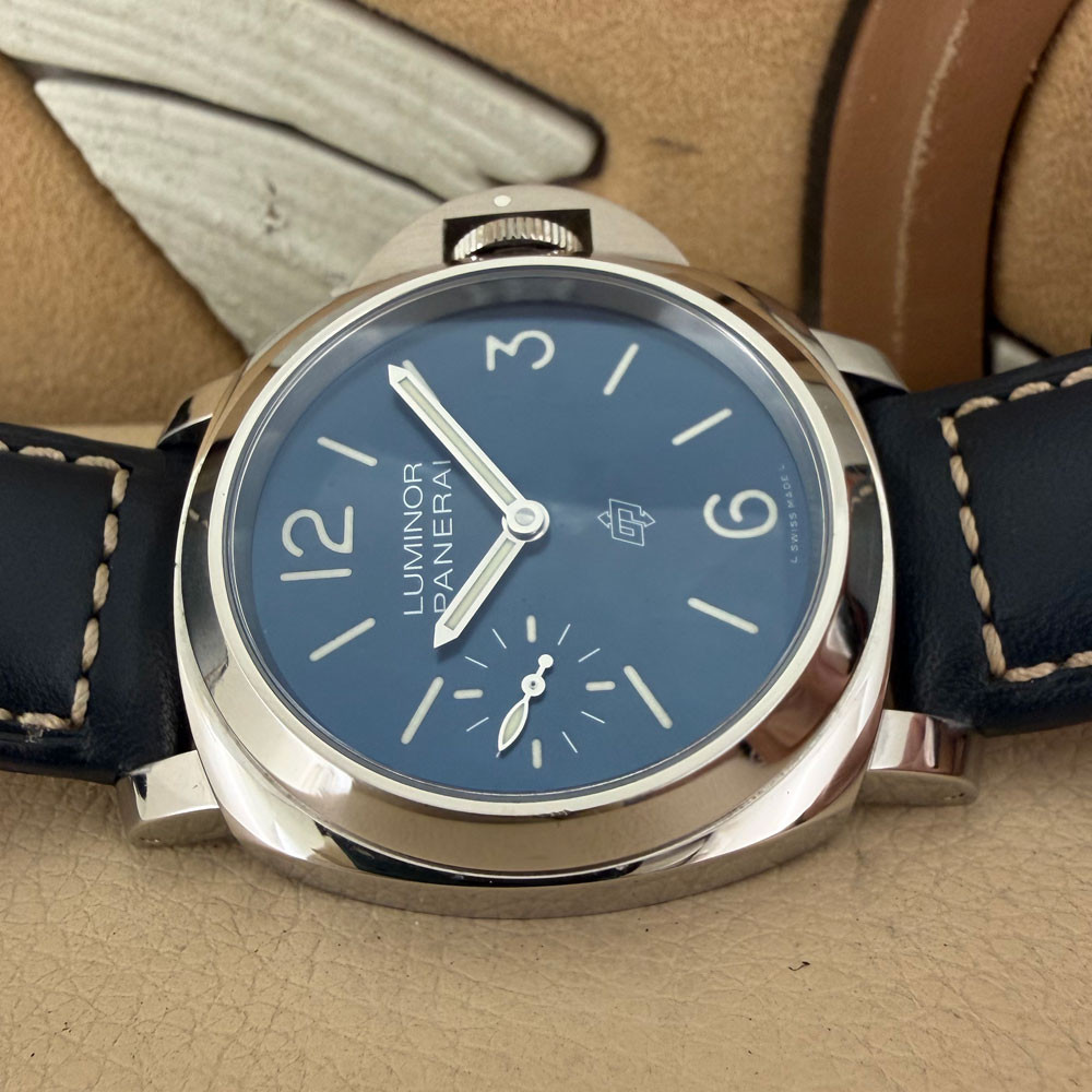 Panerai Luminor Logo PAM01085 15