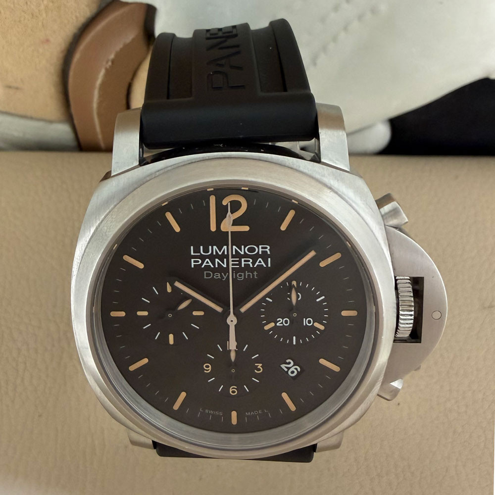 Panerai Luminor Chronograph Daylight PAM00356 0