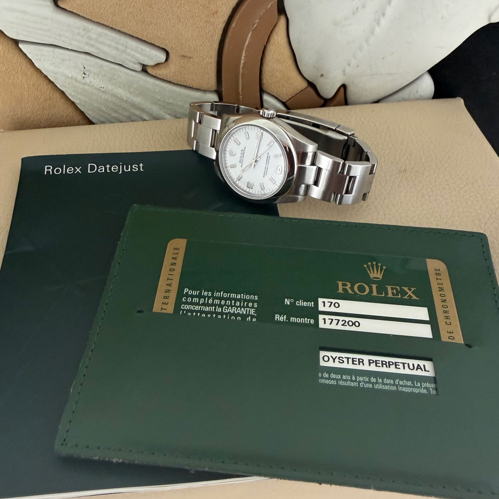 Rolex Oyster Perpetual 31mm 177200 1
