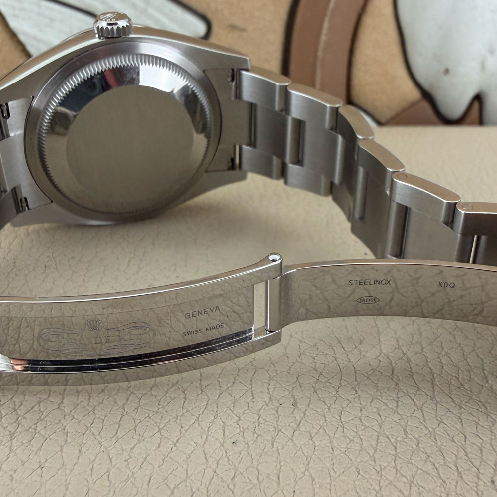 Rolex Oyster Perpetual 36mm Black 126000 11