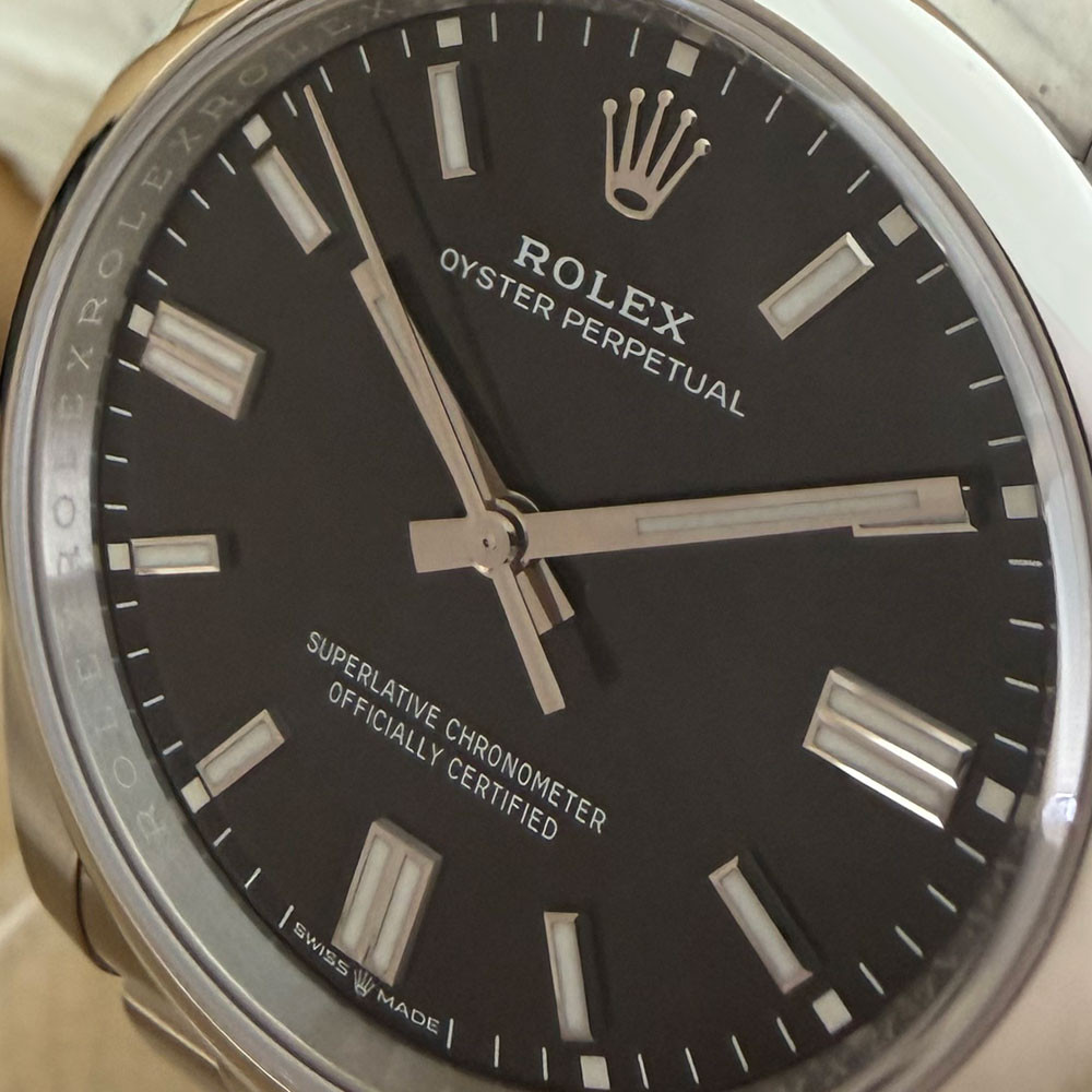 Rolex Oyster Perpetual 36mm Black 126000 5