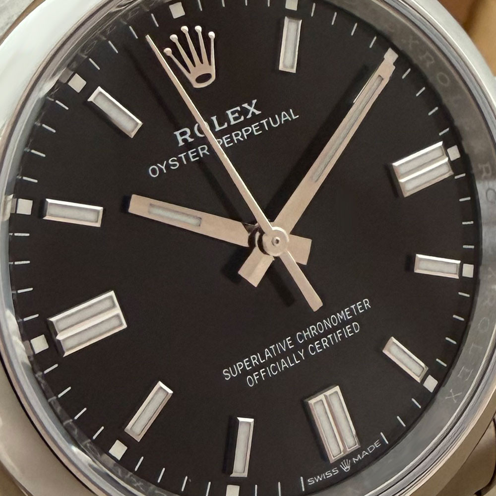 Rolex Oyster Perpetual 36mm Black 126000 6