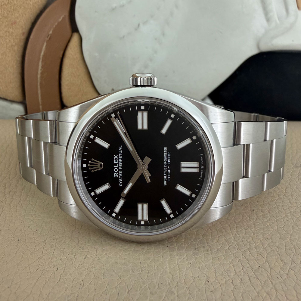 Rolex Oyster Perpetual 41 Black 134300 7