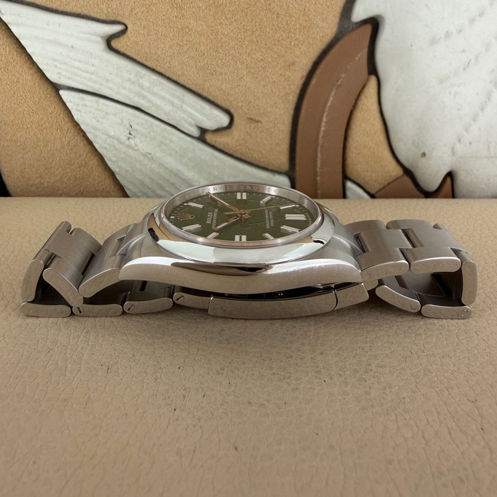 Rolex Oyster Perpetual 41 Green 134300 12