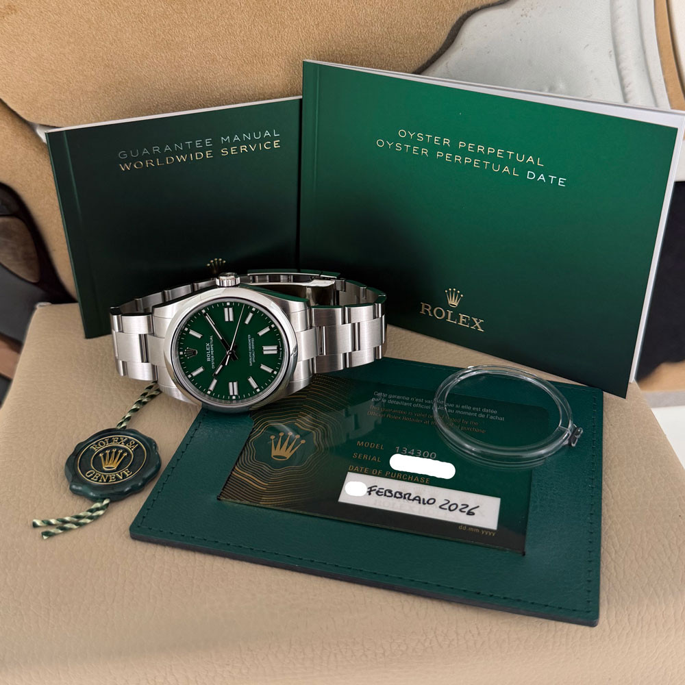 Rolex Oyster Perpetual 41 Green 134300 1