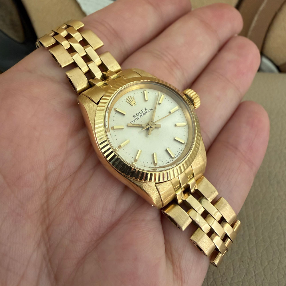 Rolex Oyster Perpetual Lady 6620 9