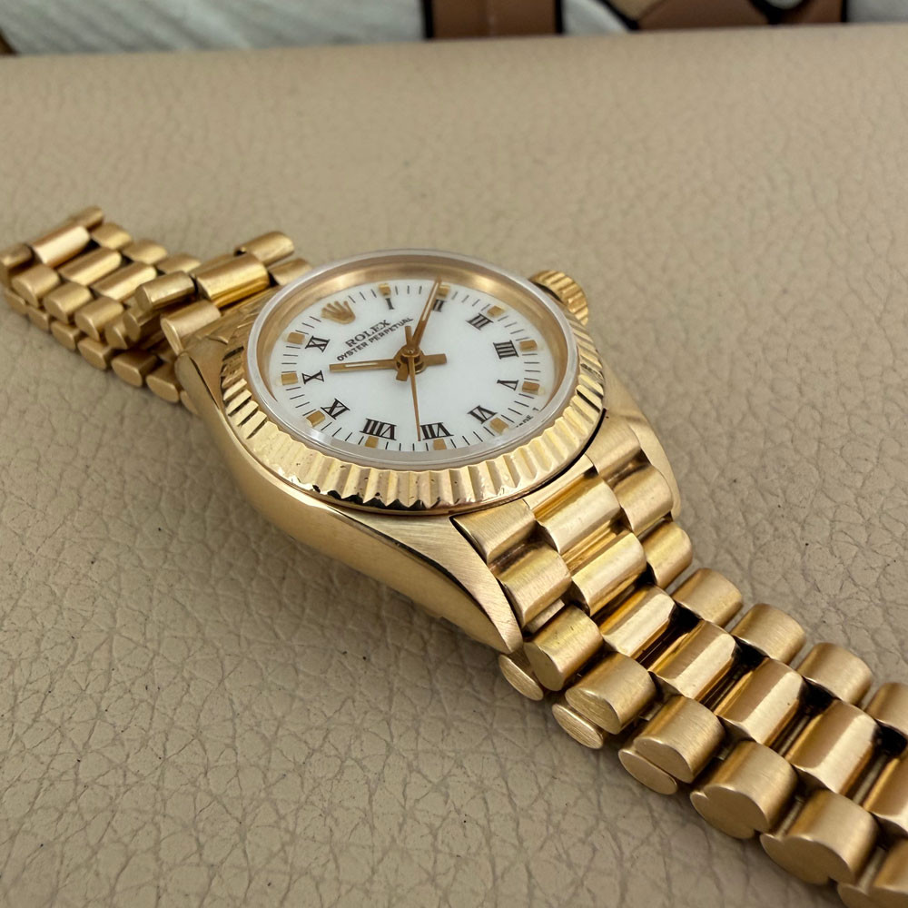 Rolex Oyster Perpetual Lady 67198 13