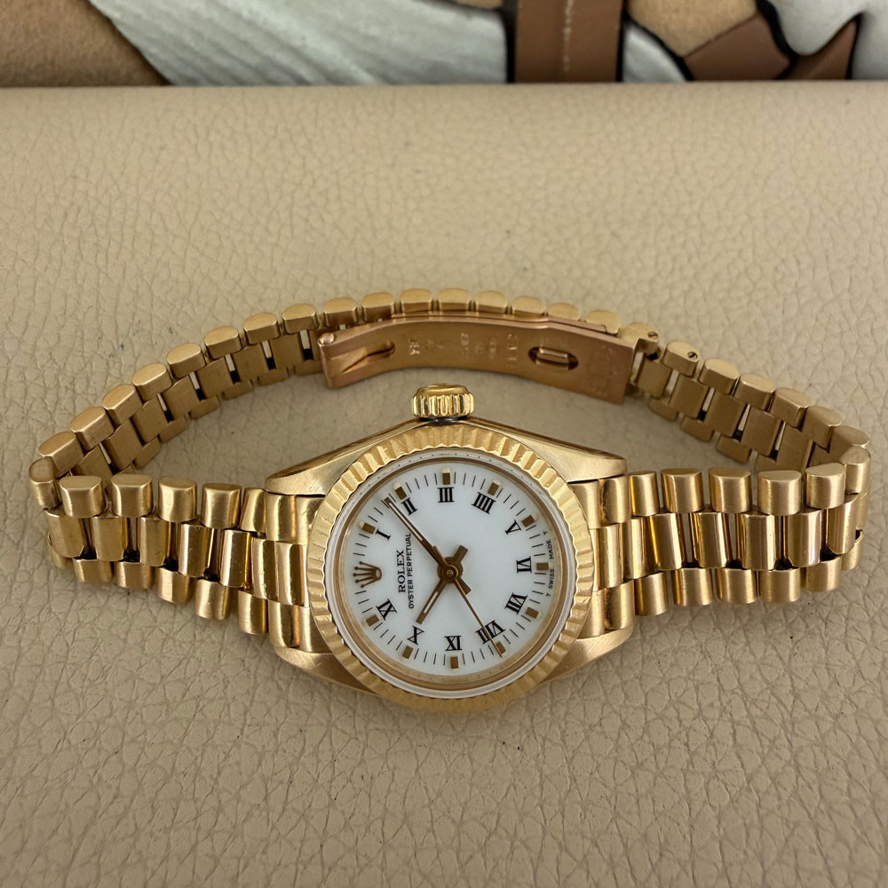 Rolex Oyster Perpetual Lady 67198 7