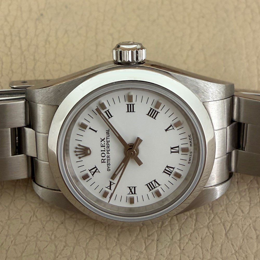 Rolex Oyster Perpetual Lady 76080 16