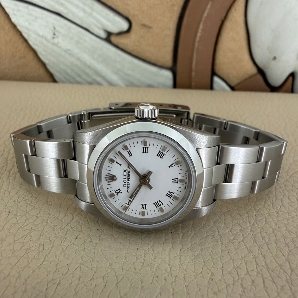 Rolex Oyster Perpetual Lady 76080 8