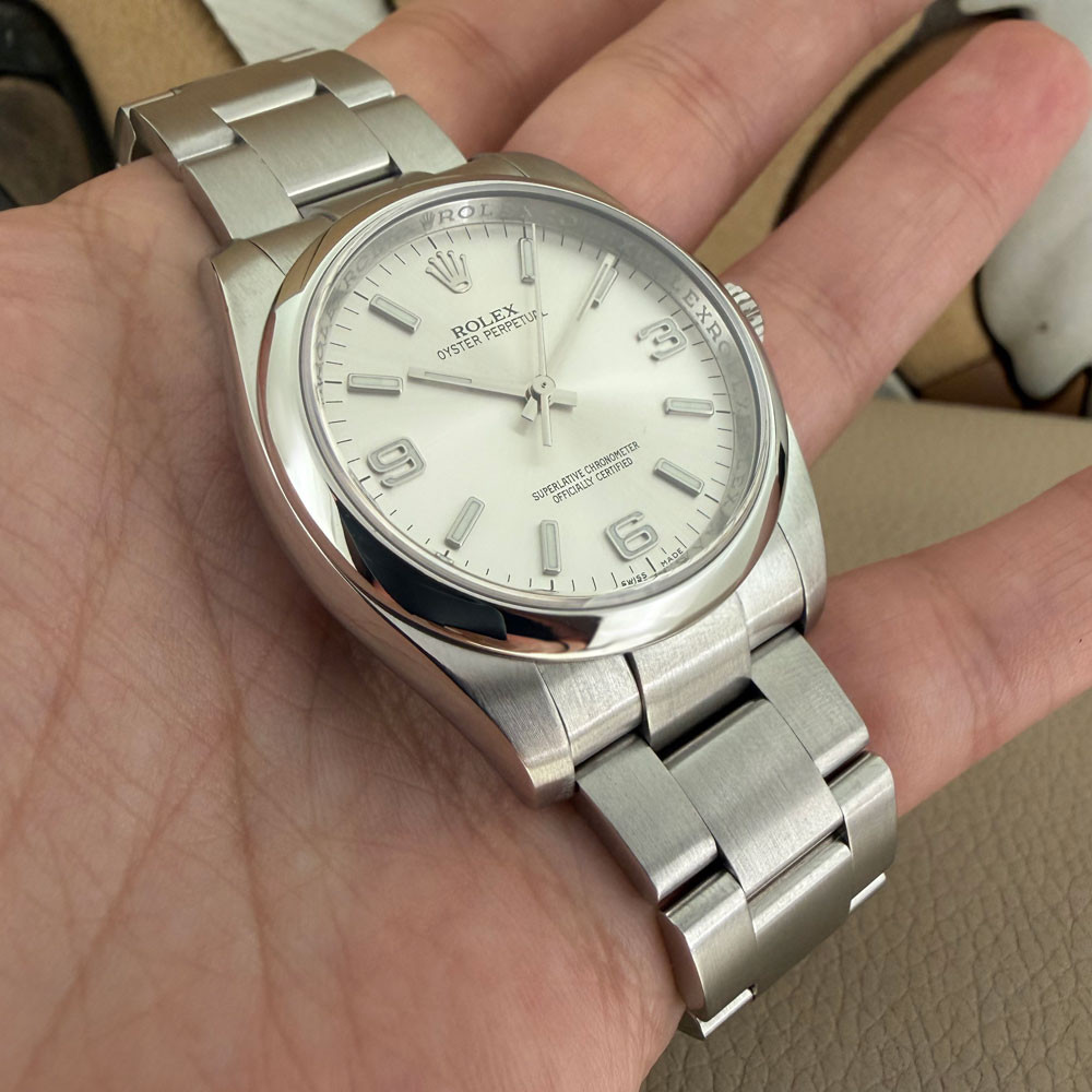 Rolex Oyster Perpetual 116000 10