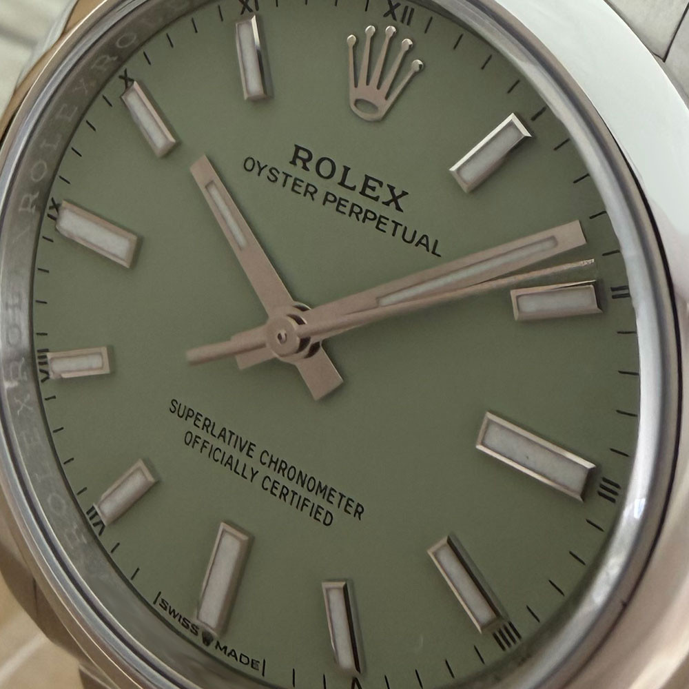 Rolex Oyster Perpetual Pistachio 124200 5