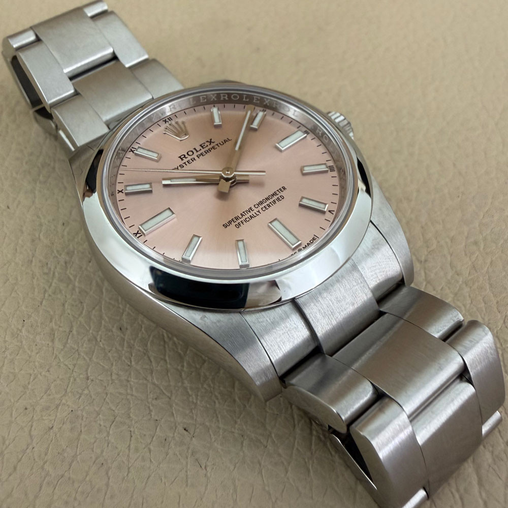 Rolex Oyster Perpetual 124200 13