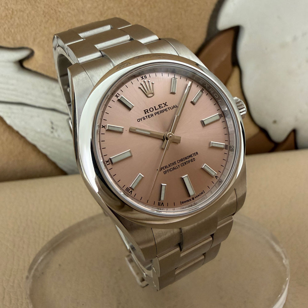 Rolex Oyster Perpetual 124200 3