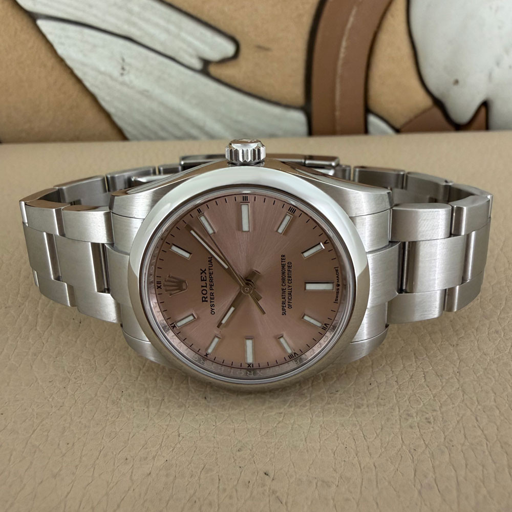 Rolex Oyster Perpetual 124200 7