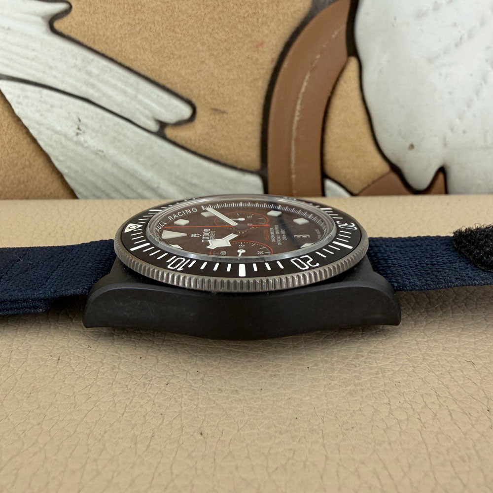 Tudor Pelagos FXD Chrono Alinghi 25807KN 12