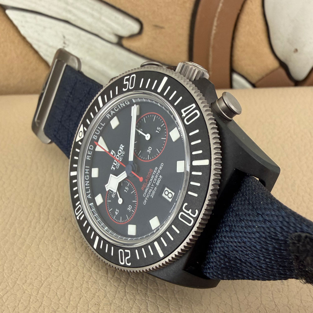 Tudor Pelagos FXD Chrono Alinghi 25807KN 14