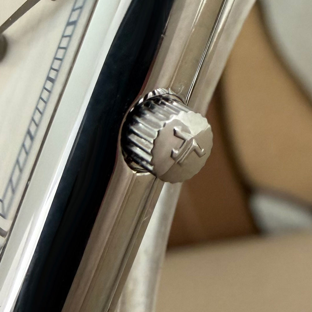 Jaeger Le Coultre Reverso Classic 250.8.86 4