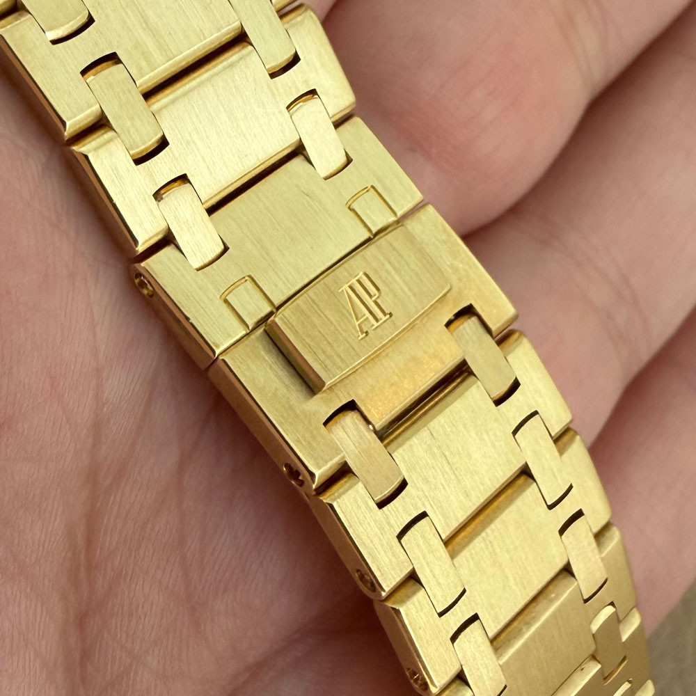 Audemars Piguet Royal Oak Jumbo 15202BA.OO.0944BA.01 9