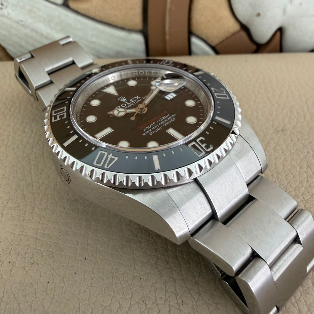 Rolex Sea-Dweller Red 50th 126600 13