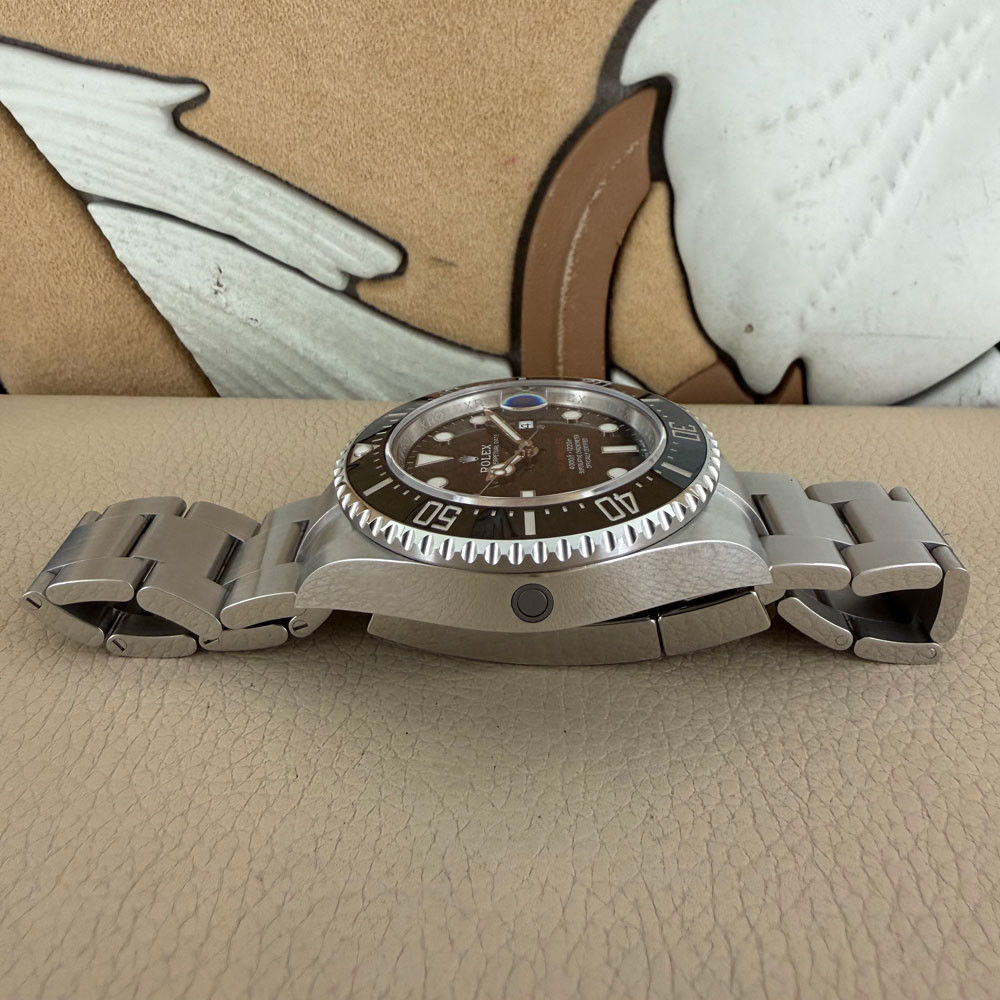Rolex Sea-Dweller Red 50th 126600 12